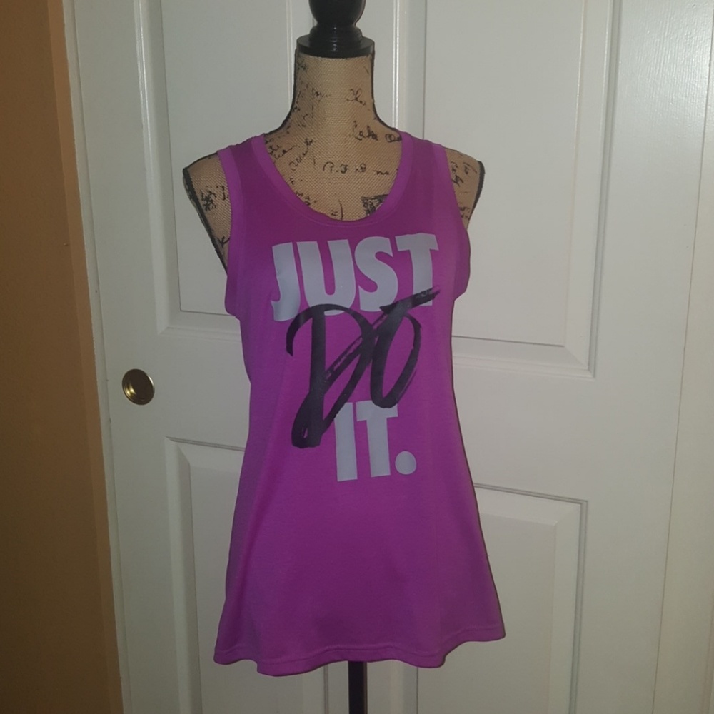 Nike Dri-Fit Top L